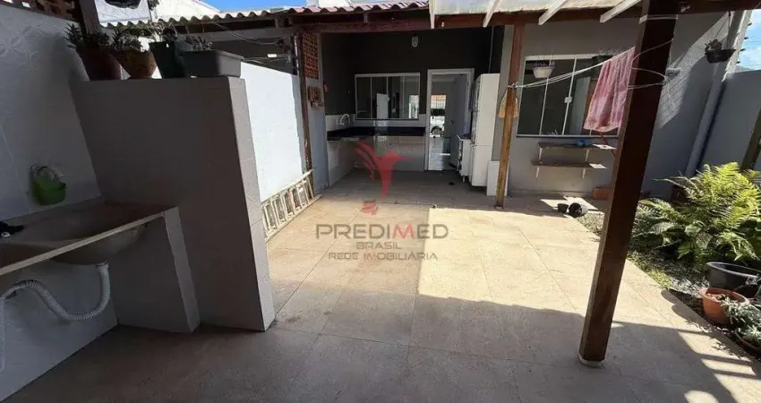 Casa com 2 vagas. financia pelo mcmv.no litoral da penha em santa catarina