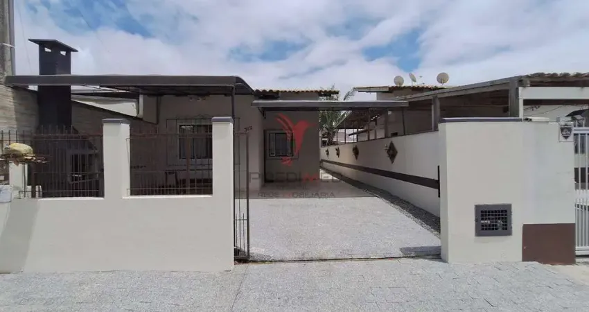 Casa com 2 quartos à venda no Armação, Penha