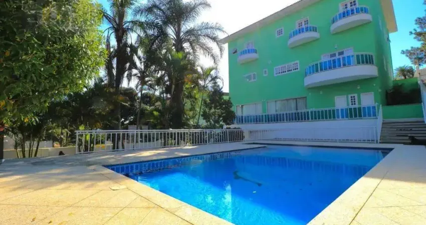 Casa Alto Padrão à Venda - Tremembé (8 dormitórios, com elevador)