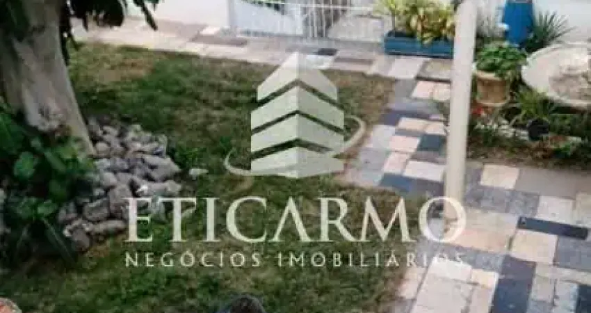 Terreno à venda na Rua Capitania de Itamaracá, 748, Vila Carmosina, São Paulo