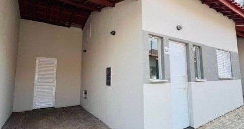 Casa com 2 dormitórios à venda, 56 m² por R$ 295.818 - Condomínio Residencial Aq