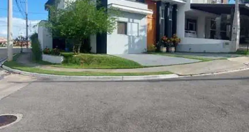 Casa com 3 dormitórios à venda, 115m por R$670.000,00 - Condomínio Horto Florest