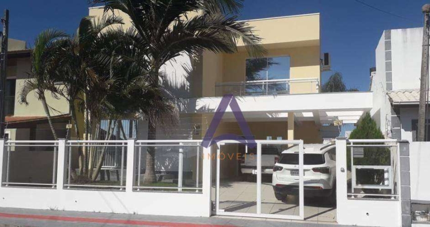 Casa com 4 dormitórios à venda, 321 m² por R$ 1.760.000 - Carianos - Florianópolis/SC