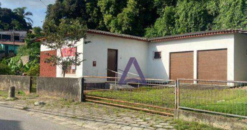 Casa com 3 dormitórios à venda, 132 m² por R$ 750.000,00 - Costeira do Pirajubaé - Florianópolis/SC
