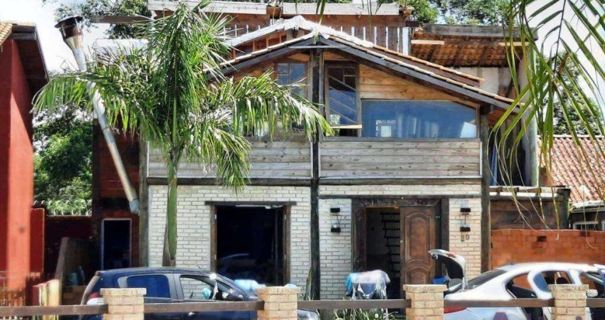 Casa com 2 dormitórios à venda, 231 m² por R$ 1.100.000,00 - Campeche - Florianópolis/SC