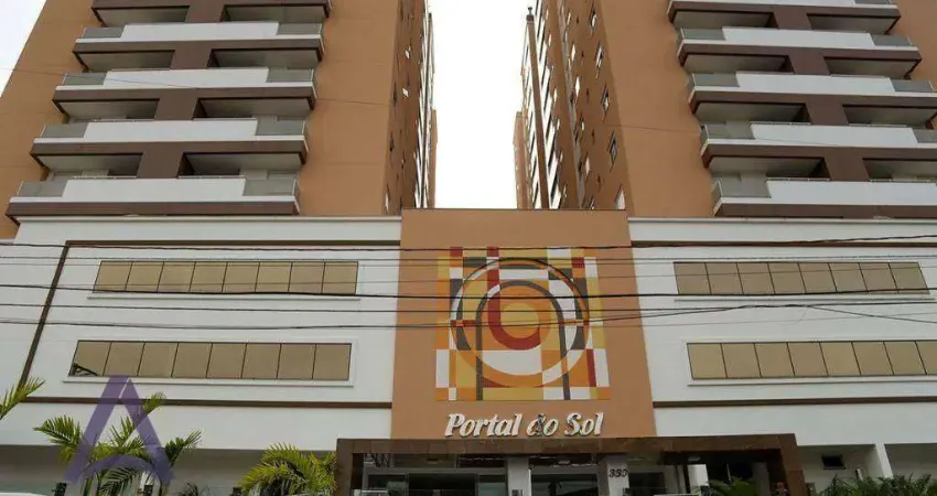Apartamento com 3 dormitórios à venda, 93 m² por R$ 700.000,00 - Barreiros - São José/SC