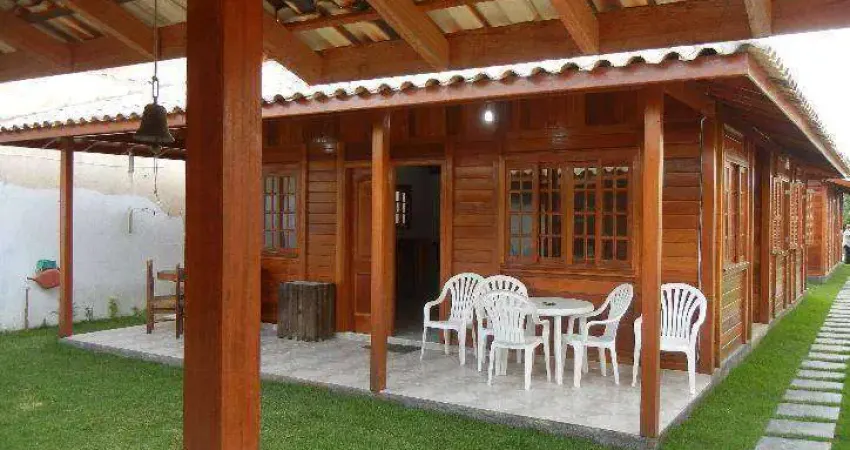 Casa com 2 dormitórios à venda, 81 m² por R$ 850.000,00 - Campeche - Florianópolis/SC
