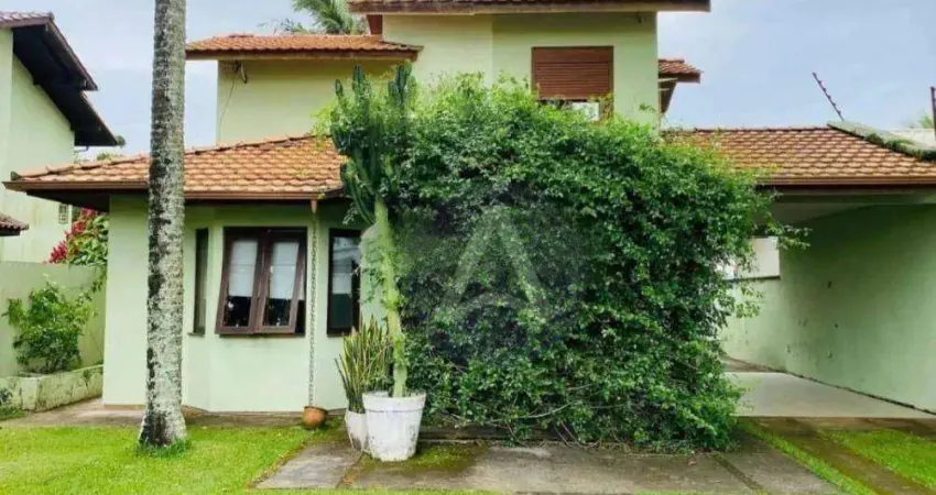 Casa com 3 dormitórios à venda, 273 m² por R$ 1.690.000,00 - Campeche - Florianópolis/SC