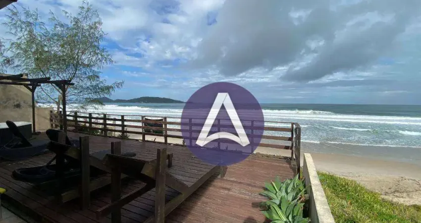 Casa com 2 dormitórios à venda, 120 m² por R$ 1.500.000,00 - Campeche - Florianópolis/SC