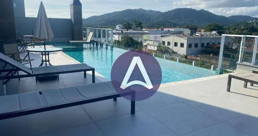 Apartamento com 3 dormitórios à venda, 115 m² por R$ 1.300.000,00 - Campeche - Florianópolis/SC