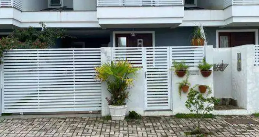 Casa com 4 dormitórios à venda, 172 m² por R$ 1.900.000,00 - Campeche - Florianópolis/SC