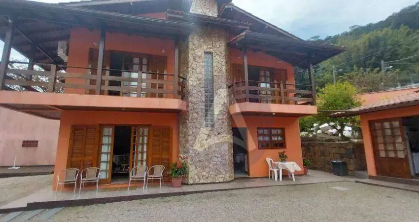 Casa com 4 dormitórios à venda, 259 m² por r$ 3.000.000,00 - ribeirão da ilha - florianópolis/sc