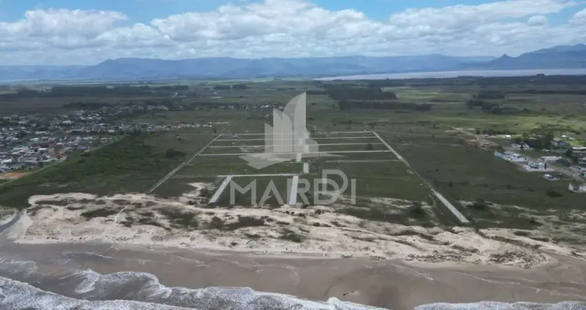 Terreno à venda na Garibaldi, 1987, Curumim, Capão da Canoa