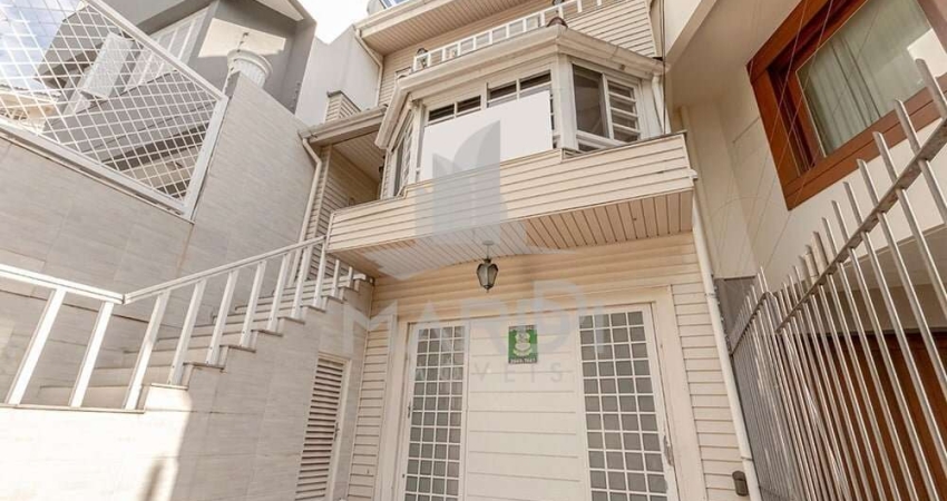 Casa com 3 quartos à venda na Rua Cananéia, 340, Chácara das Pedras, Porto Alegre