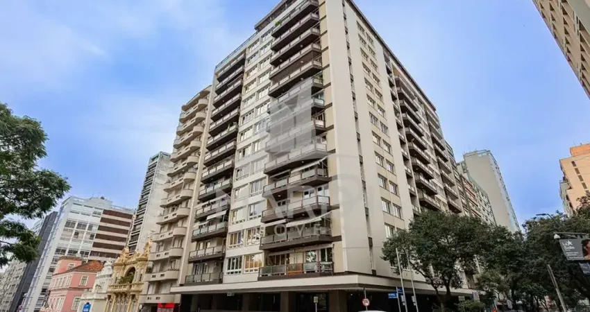 Apartamento com 3 quartos à venda na Rua Duque de Caxias, 1208, Centro Histórico, Porto Alegre