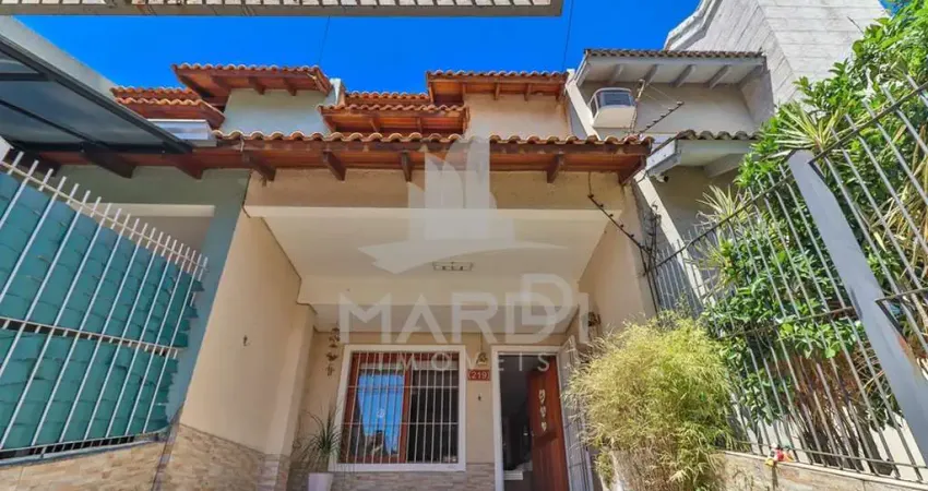 Casa com 2 quartos à venda na Rua Giobatta Giuseppe Petracco, 219, Vila Nova, Porto Alegre