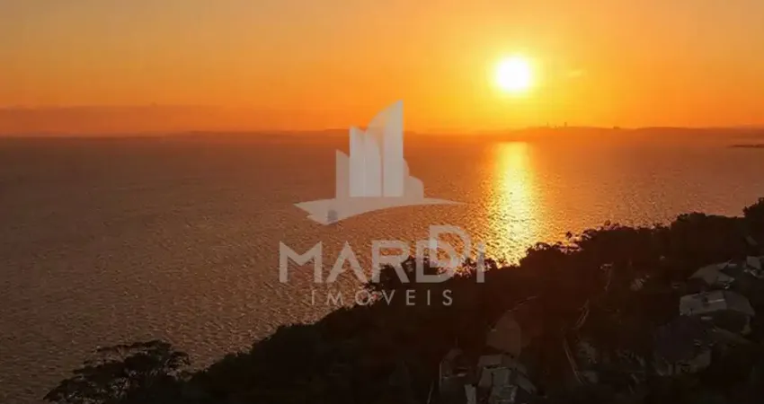 Casa em condomínio fechado com 3 quartos à venda na Rua Simão Bolívar, 915, Vila Conceição, Porto Alegre