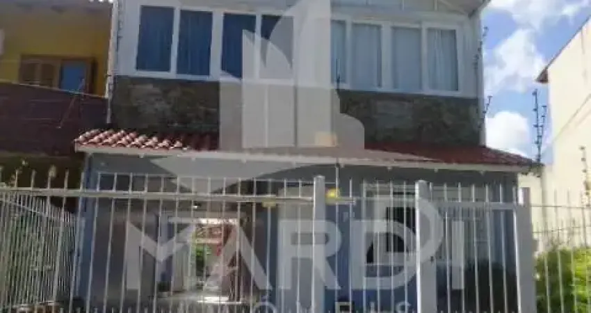 Casa com 3 quartos à venda na Rua Carlos Scliar, 99, Hípica, Porto Alegre