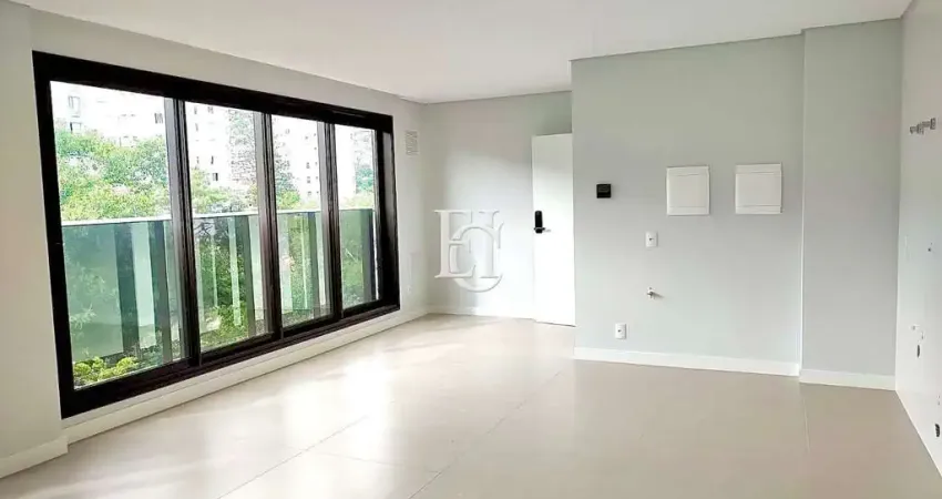 Apartamento novo com 1 dormitório e estrutura completa no Centro de Florianópolis
