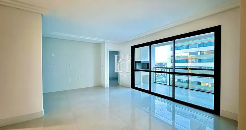 Apartamento Alto Padrão à venda no Kobrasol em São José/SC