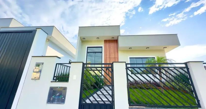 Arquitetura moderna, amplitude e potencial em uma residência contemporânea no lisboa iii