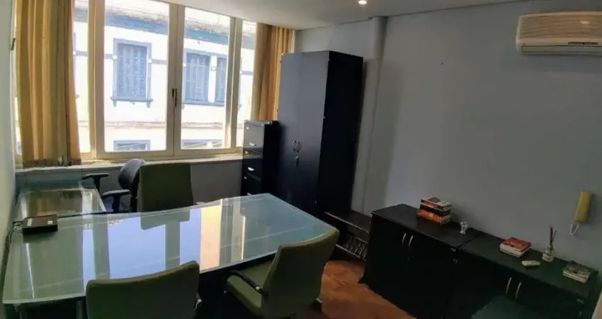 Sala Comercial à venda em Santos – Centro, 54 m², 2 salas, acabamento em Taco/Porcelanato