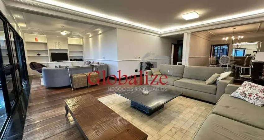 Apartamento à venda com 252m², 3 suítes, frente mar com sacadas por R$3.000.000,00 no Gonzaga em Santos