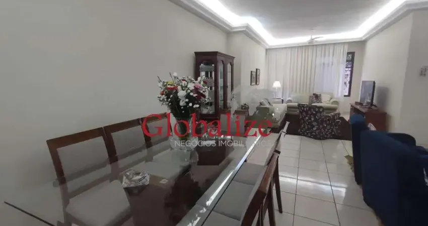 Casa sobreposta baixa 03 dormitórios 01 suíte vaga para 02 carros e área gourmet no embaré r$ 1.120.000,00