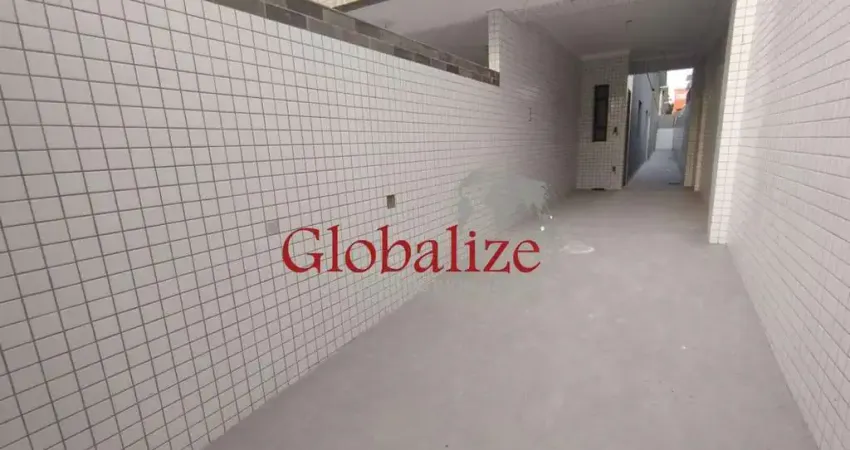 Sobreposta baixa com 3 suítes no bairro Campo Grande em Santos R$915.000,00