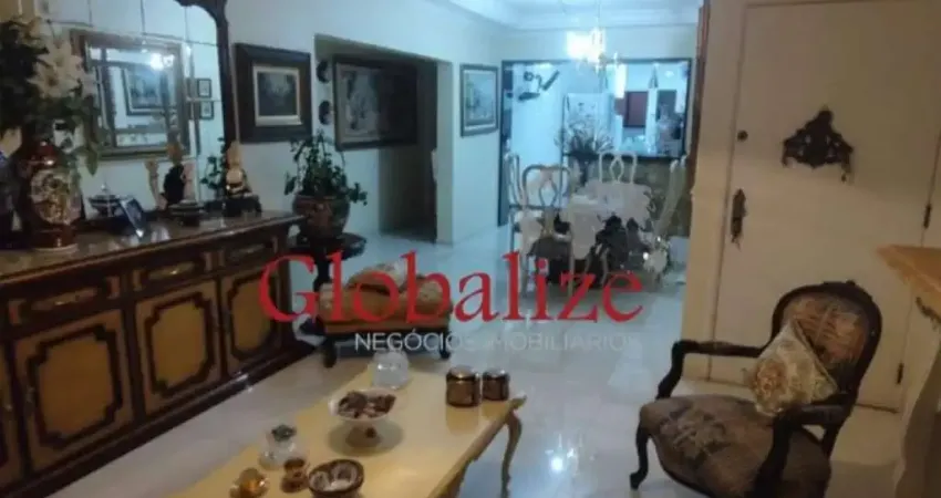 Apartamento com 3 dormitórios, suíte e dependência total no bairro Pompeia em Santos por R$ 1.350.000,00