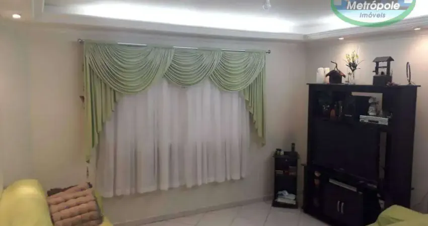 Sobrado com 3 dormitórios à venda, 155 m² por R$ 680.000,00 - Chácara do Vovô - Guarulhos/SP
