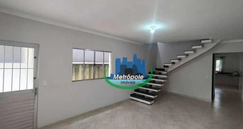Sobrado com 3 dormitórios à venda, 220 m² por R$ 600.000,00 - Parque Flamengo - Guarulhos/SP