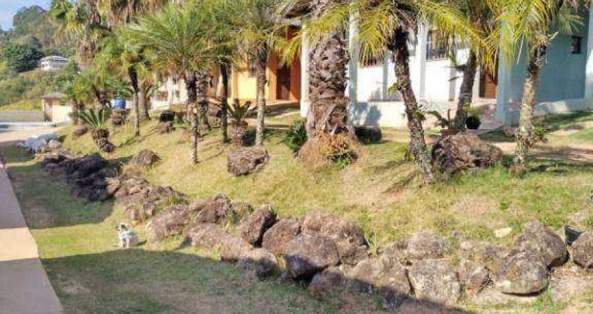 Casa com 3 dormitórios à venda, 203 m² por R$ 690.000,00 - Vitória Régia - Atibaia/SP