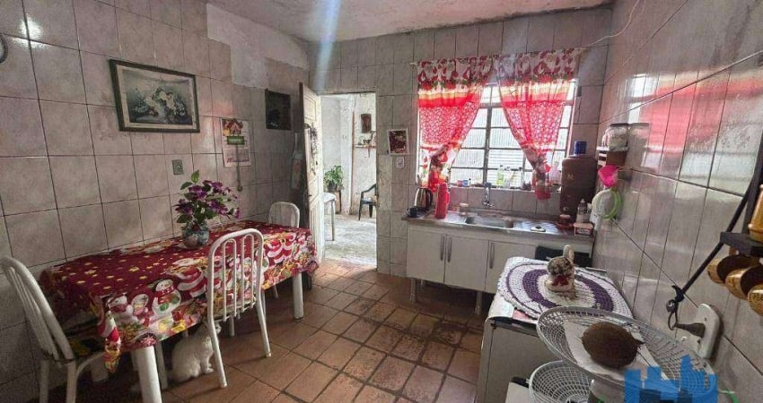 Casa com 1 dormitório à venda, 196 m² por R$ 265.000,00 - Vila São João Batista - Guarulhos/SP