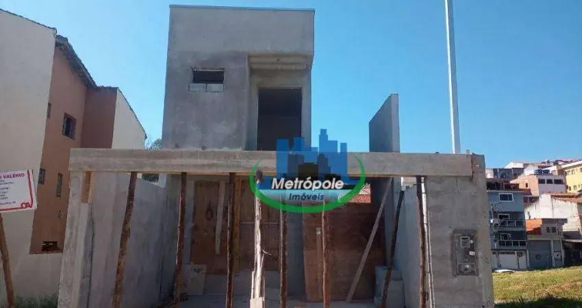 Sobrado com 3 dormitórios à venda, 110 m² por R$ 700.000,00 - Parque Flamengo - Guarulhos/SP