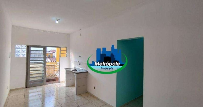 Casa com 2 dormitórios para alugar, 75 m² por R$ 1.590,00/mês - Vila Barros - Guarulhos/SP