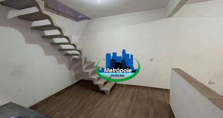 Sobrado com 2 dormitórios para alugar, 60 m² por R$ 1.300,01/mês - Taboão - Guarulhos/SP