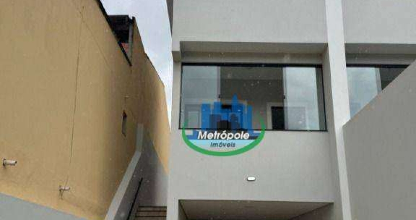 Sobrado com 2 dormitórios à venda, 92 m² por R$ 498.000,00 - Jardim América - Itaquaquecetuba/SP