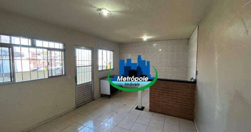 Casa com 1 dormitório para alugar, 40 m² por R$ 800/mês - Jardim Belvedere - Guarulhos/SP