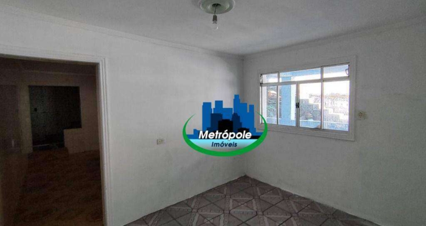 Casa com 2 dormitórios para alugar, 70 m² por R$ 1.300,01/mês - Parque Mikail - Guarulhos/SP