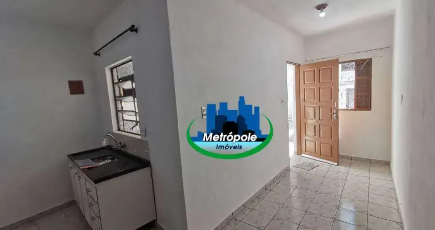 Casa com 1 dormitório para alugar, 55 m² por R$ 750/mês - Jardim Scyntila - Guarulhos/SP