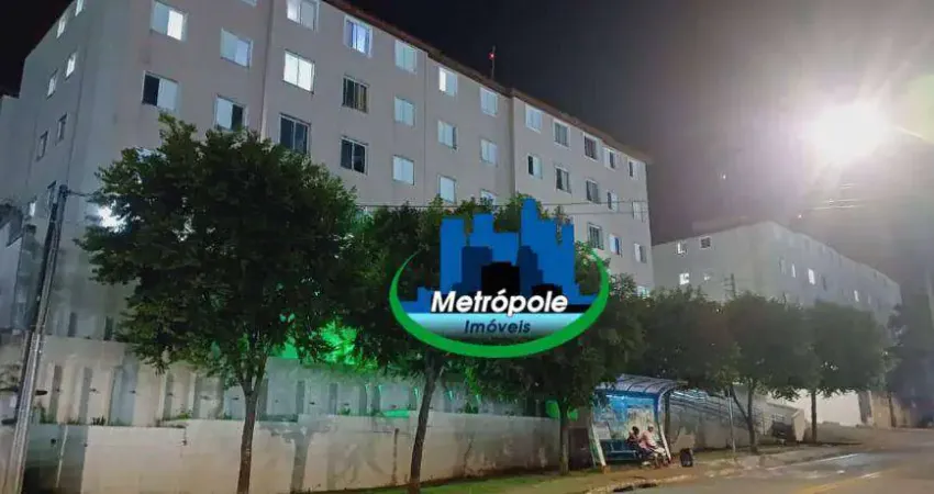 Apartamento com 2 dormitórios à venda, 48 m² por R$ 198.000 - Água Chata - Guarulhos/SP