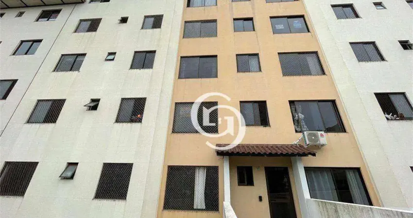 Apartamento com 2 dormitórios à venda, 61 m² por R$ 300.000,00 - Centro - Cascavel/PR