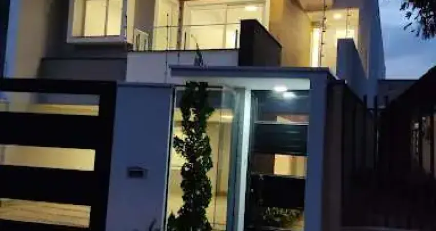 Sobrado com 3 dormitórios à venda, 257 m² por R$ 1.580.000,00 - Canadá - Cascavel/PR