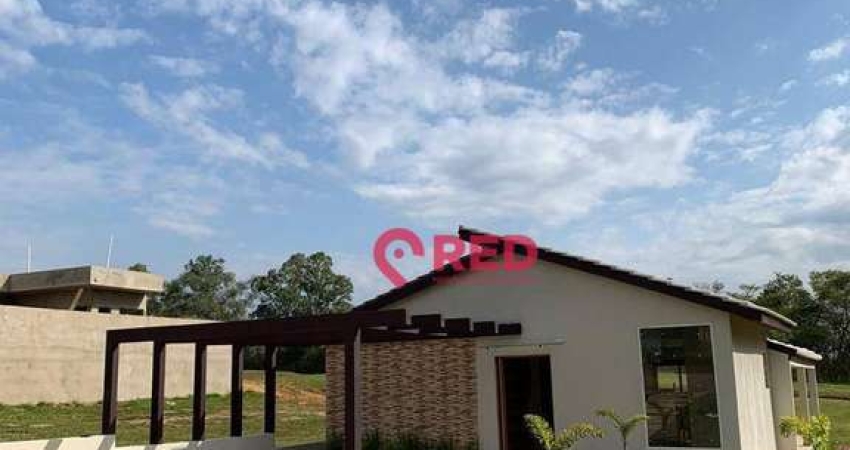 Casa com 3 quartos à venda, 150 m² por R$ 570.000 - Condominio ninho verde - Porangaba/SP