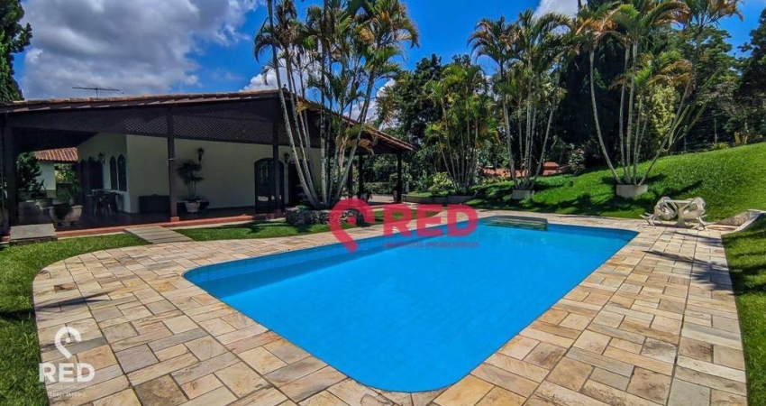 Casa com 3 dormitórios à venda, 377 m² por R$ 1.600.000,00 - Condomínio Veleiros de Ibiúna - Ibiúna/SP