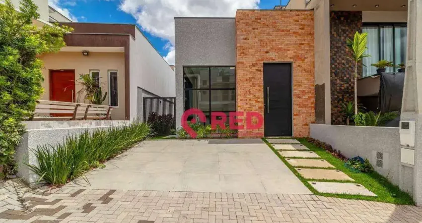 Casa com 3 dormitórios à venda, 111 m² por R$ 690.000,00 - Condomínio Vale Azul - Votorantim/SP