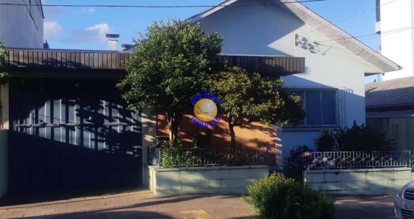 Casa com 5 quartos à venda no Rio Branco, Caxias do Sul 