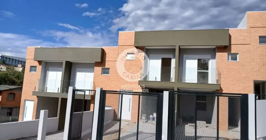 Sobrado com entrada individual, 03 dormitórios, 01 sendo suíte, localizada no bairro cristo redentor.