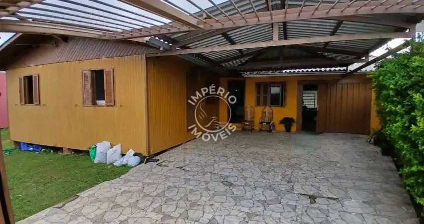 Casa - 03 dormitórios , 01 suíte , garagem coberta 02 carros , amplo pátio - charqueadas.